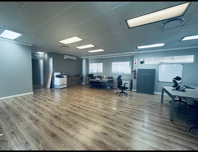 296M² OFFICE TO LET IN RIVONIA